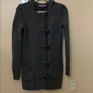 Vineyard vines sweater